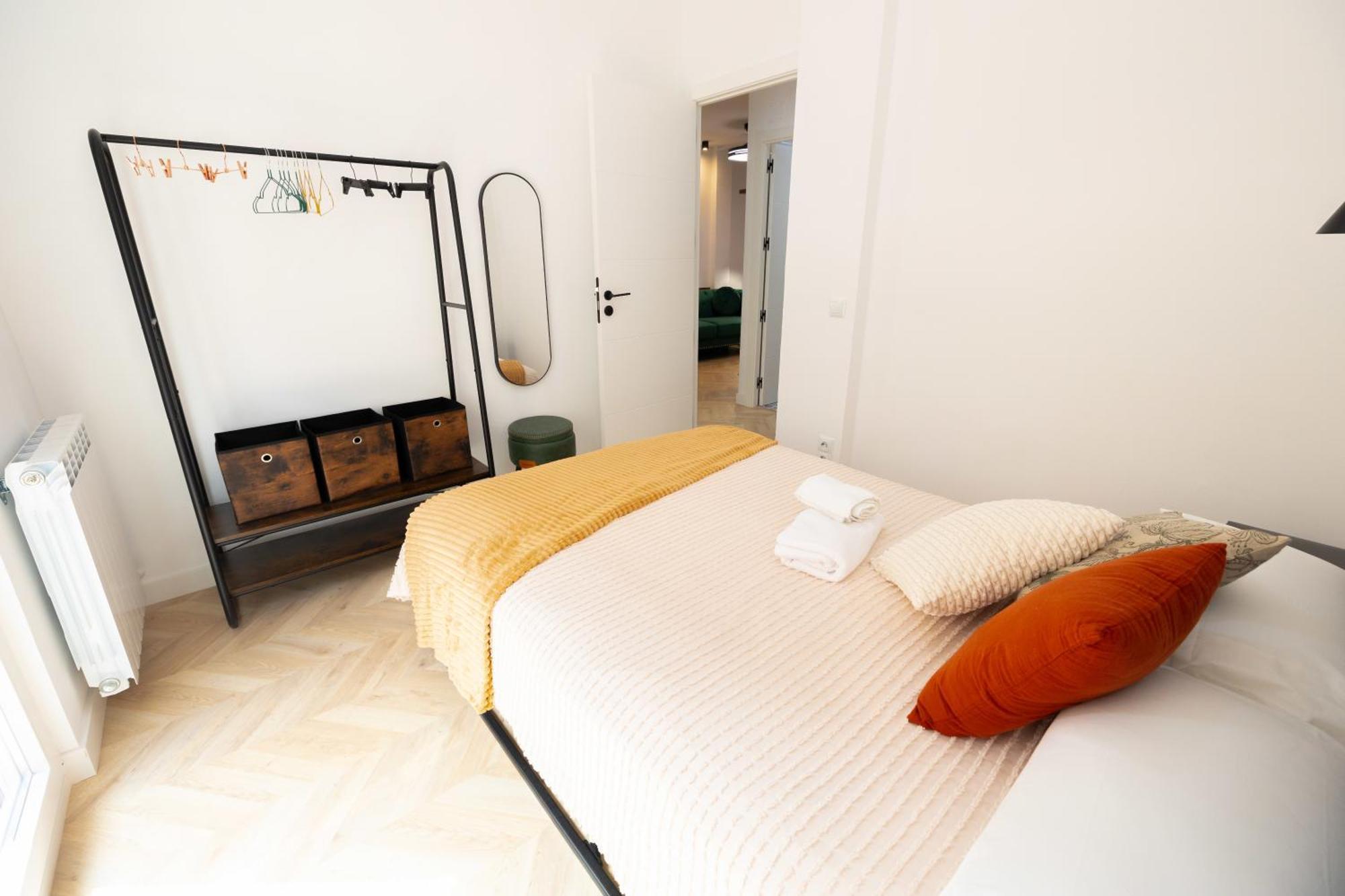 Ruata Del Pilar Turistea Appartement Zaragoza Buitenkant foto